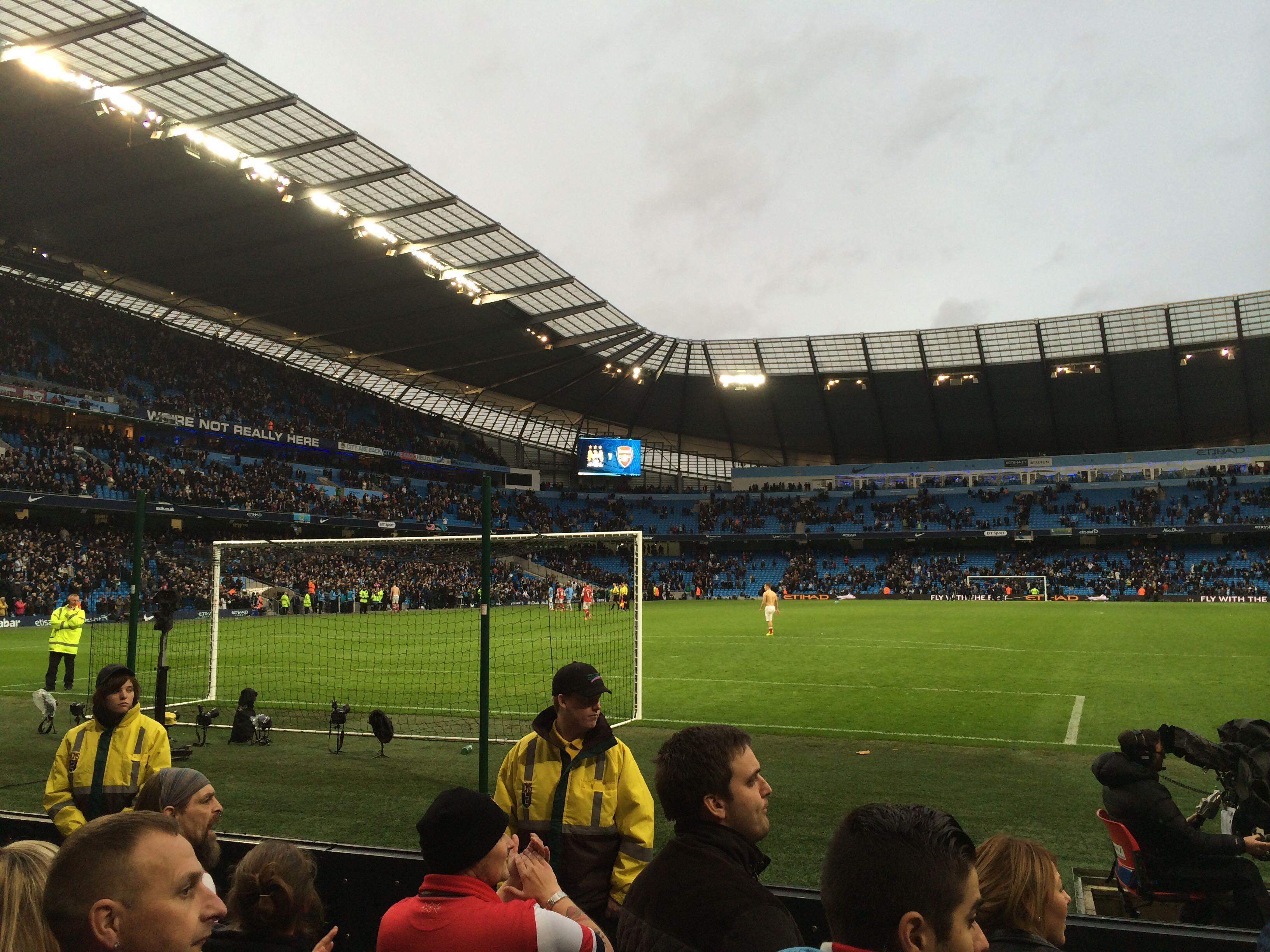 抢与紧密的 抢与紧密的