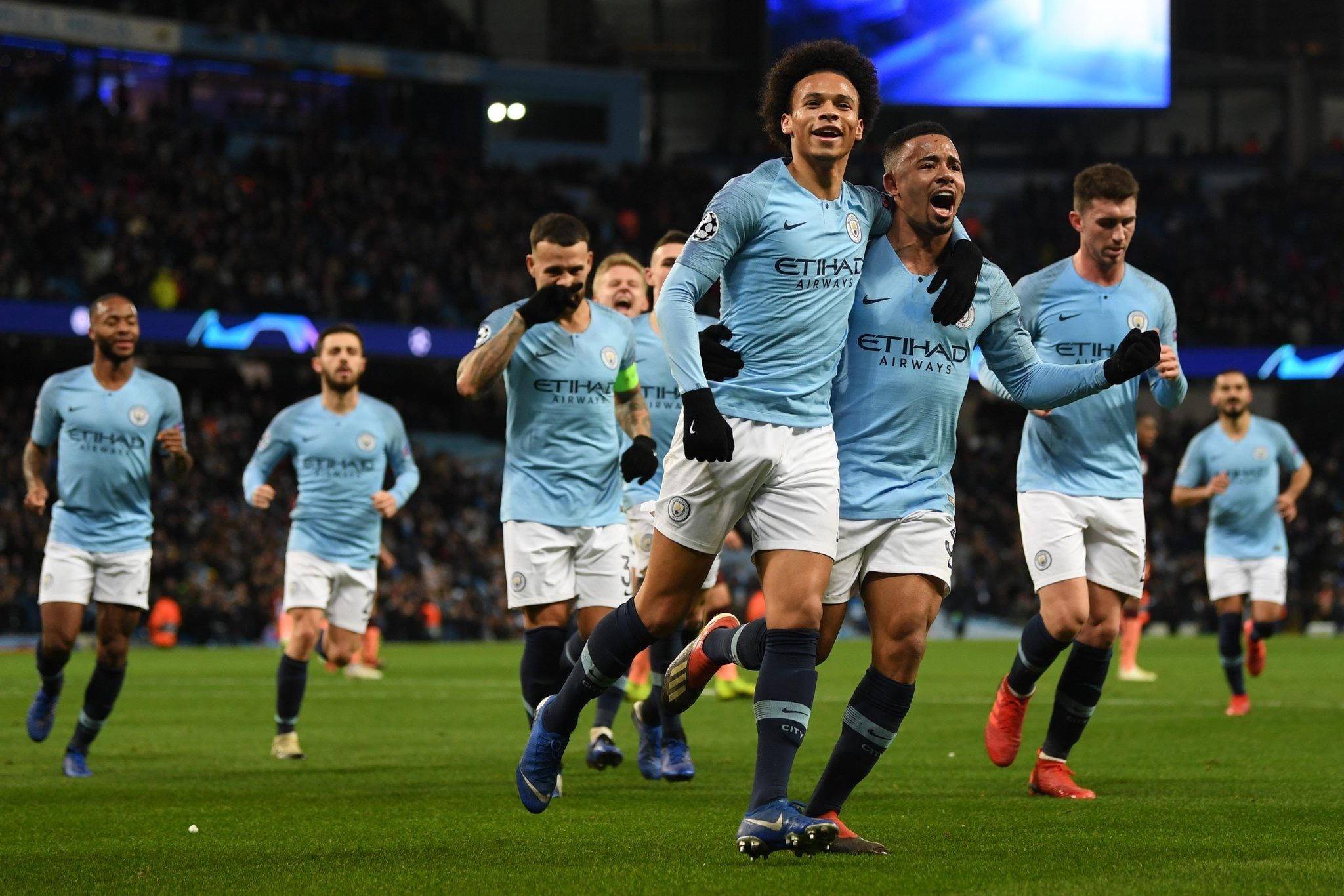 似手球的判 似手球的判